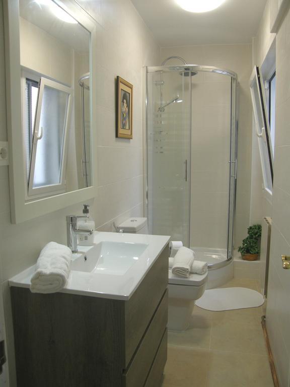 Ático con terraza en la Jota Apartamento Saragoça Exterior foto
