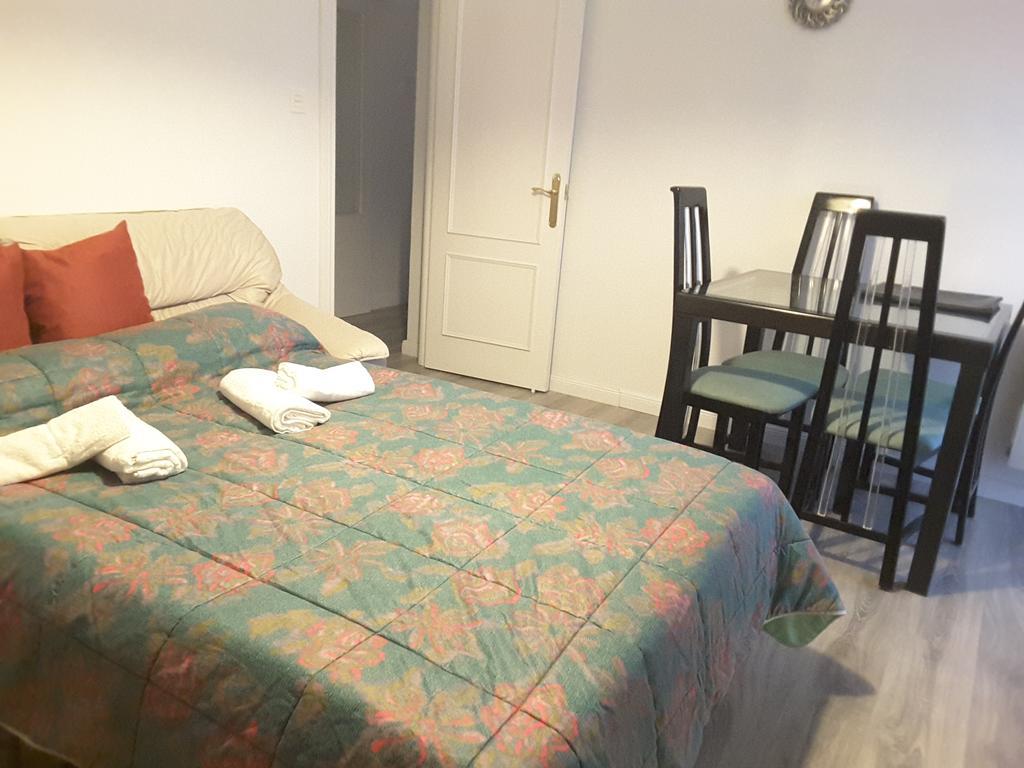 Ático con terraza en la Jota Apartamento Saragoça Exterior foto