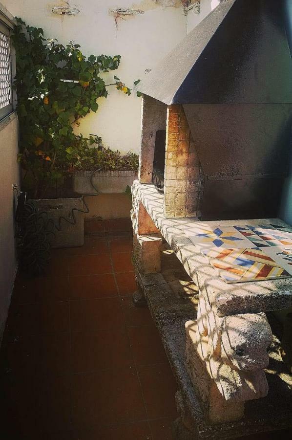Ático con terraza en la Jota Apartamento Saragoça Exterior foto